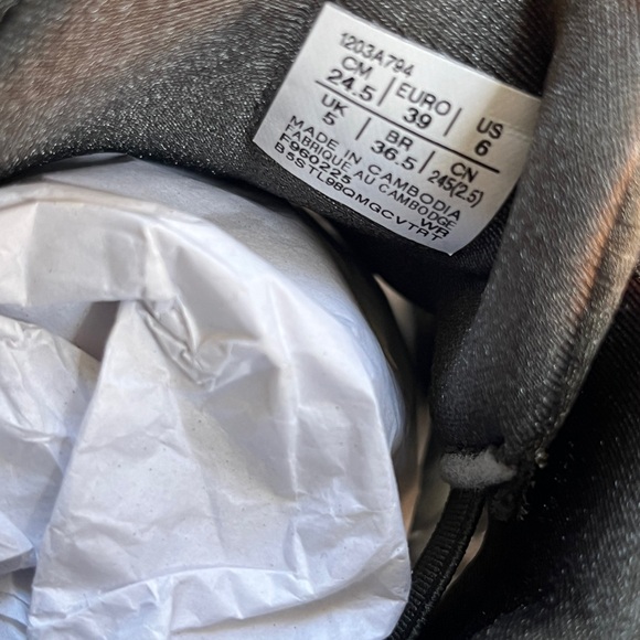 ASICS x Cecilie Bahnsen Gel-Kayano 20 W7.5 EU39 - Picture 6 of 10